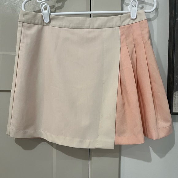 STORIA peach and cream pleated skort blu spero boutique - Picture 1 of 4